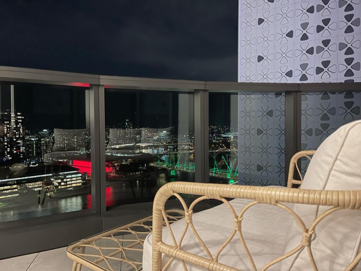 Brisbane Riverfront Oasis 2Bed Panoramic Riverview Экстерьер фото